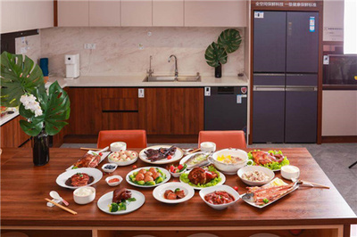囤货热潮促冰箱升级，餐饮需求催生品牌新格局